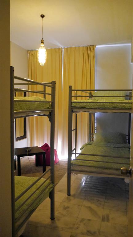 Klcc Dorm Hostel Kuala Lumpur Buitenkant foto